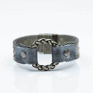 Cynthia-Desser-Snake-cuff-bracelet-gray-brass-mesh-kalled-gallery