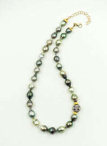 tahitian-pearl-diamond-encrusted-sterling-silver-necklace-Jennifer-Kalled