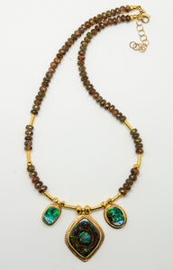 opal-necklace-gold-andalusite-kalled-kasso