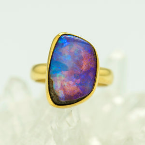 opal-australian-boulder-opal-22k-18k-gold-ring-Jennifer-Kalled