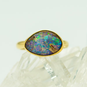 opal-australian-boulder-opal-22k-18k-gold-ring-Jennifer-Kalled