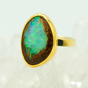 opal-australian-boulder-opal-22k-18k-gold-ring-Jennifer-Kalled