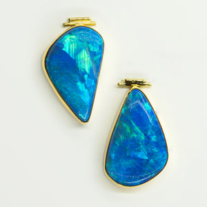 opal-australian-boulder-opal-post-earrings-22k-18k-gold-Jennifer-Kalled