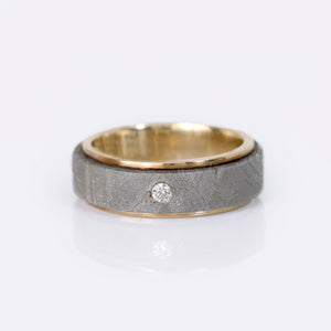 Sky-Gemstone-18k-gold-meteorite-diamond-ring