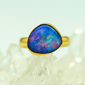 opal-australian-boulder-opal-22k-18k-gold-ring-Jennifer-Kalled