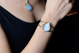 boulder-opal-pearl-zircon-gold-bridal-kalled