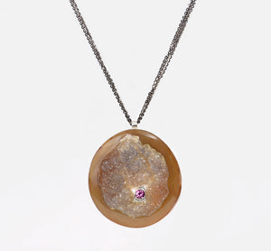 Agate-drusy-pink-tourmaline-pendant-Jennifer-Kalled