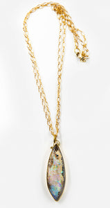 boulder-opal-pendant-gold-Jennifer-Kalled