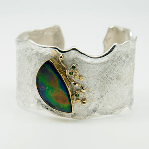 melted-cuff-bracelet-ammonite-chrome-diopside-sterling-silver-22k-18k-gold-Jennifer-Kalled
