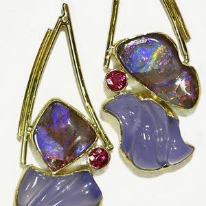 BOULDER OPAL EARRINGS with carved chalcedony