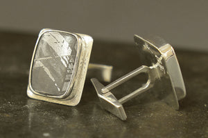 Meteorite-cufflinks-Jennifer-Kalled