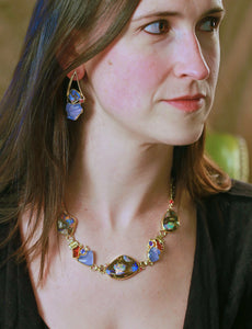 boulder-opal-necklace-kalled-22k-gold-chalcedony-mexican-opal