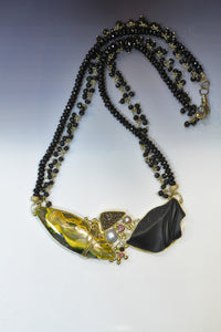 carved black jade orpiment necklace