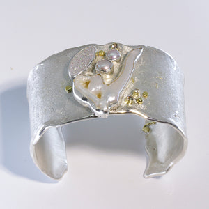 designer-pearl-cuff-bracelet-silver-gold-drusy-kalled