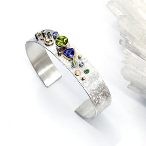 galaxy-cuff-bracelet-tanzanite-peridot-silver-gold-tsavorite-sapphire-kalled
